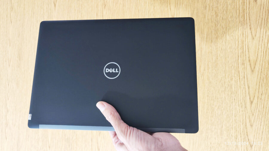 # 685 Laptop dell i5 nhỏ gọn đẹp như mới