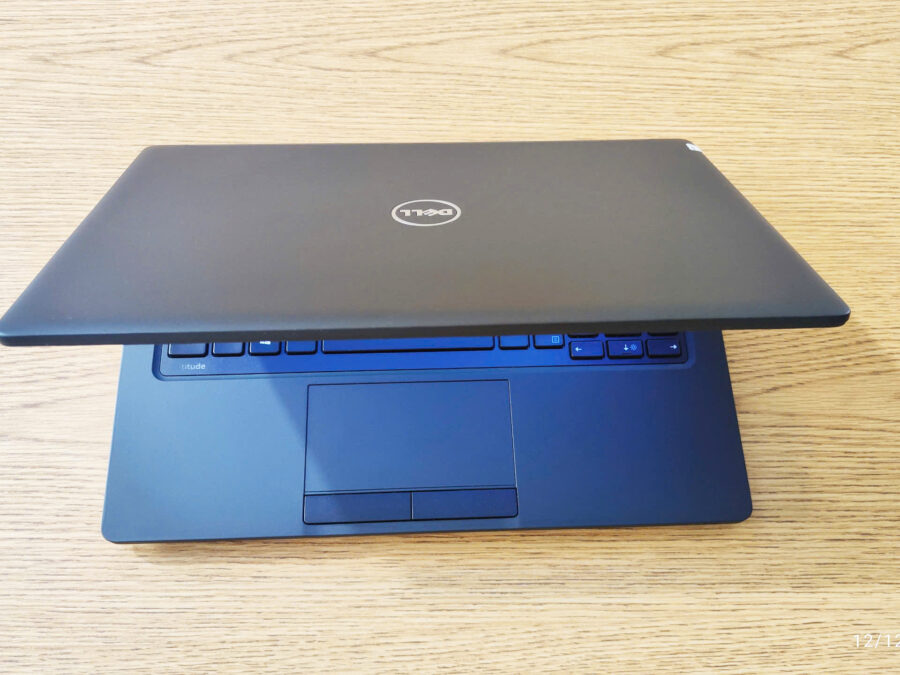 4 # 685 Laptop dell i5 nhỏ gọn đẹp như mới