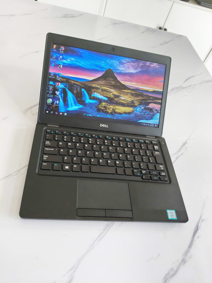 #1039 Laptop dell i5 thế hệ 8 nhỏ gọn cho sinh viên