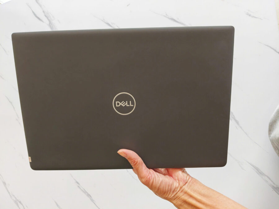3 #1017 Laptop dell i5 đời thế hệ 10 like new
