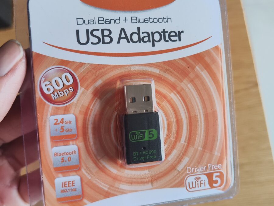 z5534893942989_ee0e78ebf2623becd3cbfd8ebf2c3f5c Thiết bị thu sóng Wifi