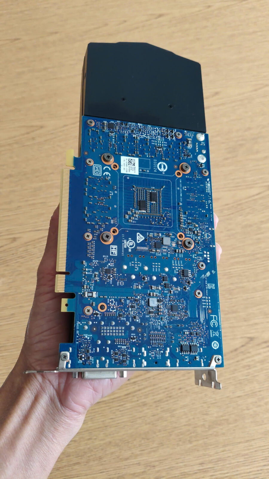 z7387015679729_644ebb8db59f23220b14d041c288497b Vga cạc màn hình rời các loại