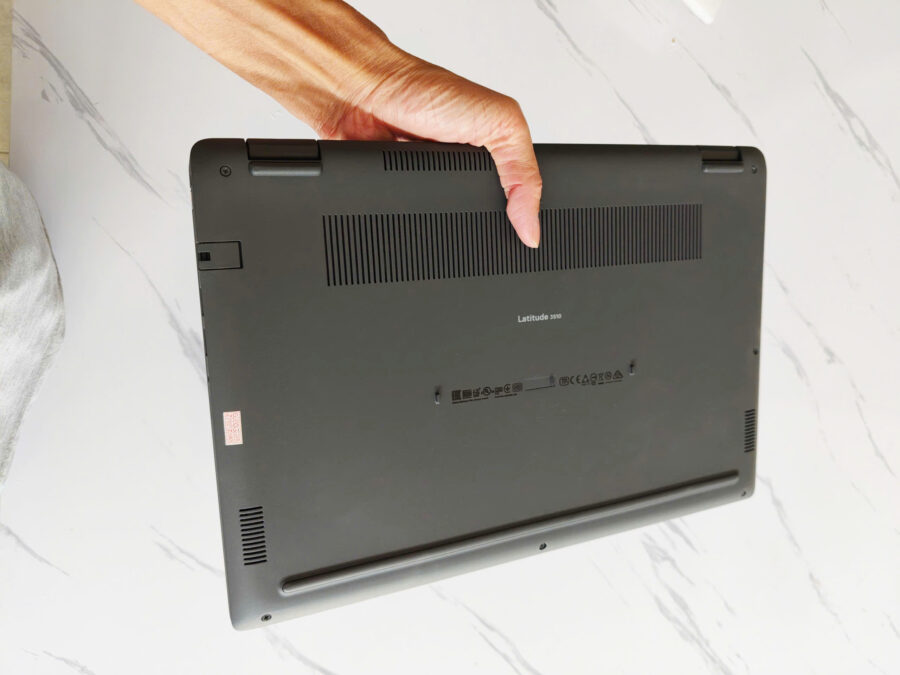 z7598494091951_a6673557391db9a2533f3ee89b5be41d #1017 Laptop dell i5 đời thế hệ 10 like new