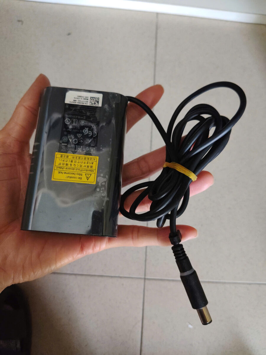 z7660154651527_f2dc93330b73cb118525d8033c674ce9 Xạc Adapter laptop