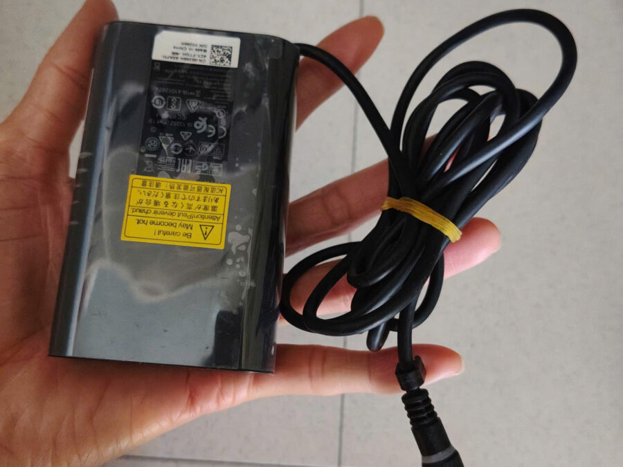 z7660154651527_f2dc93330b73cb118525d8033c674ce9 Xạc Adapter laptop