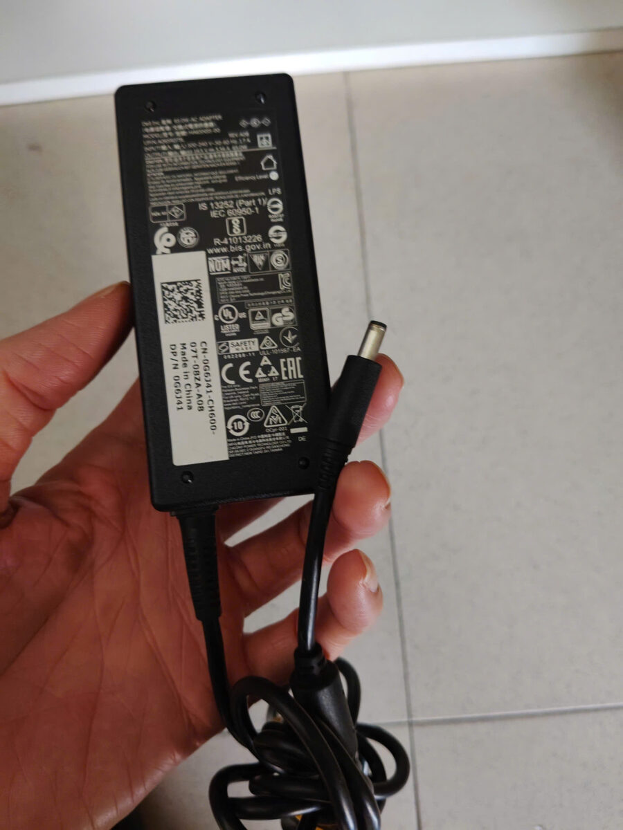 z7660154660900_7bc27f56228bec6aab7dab3817d227a6 Xạc Adapter laptop
