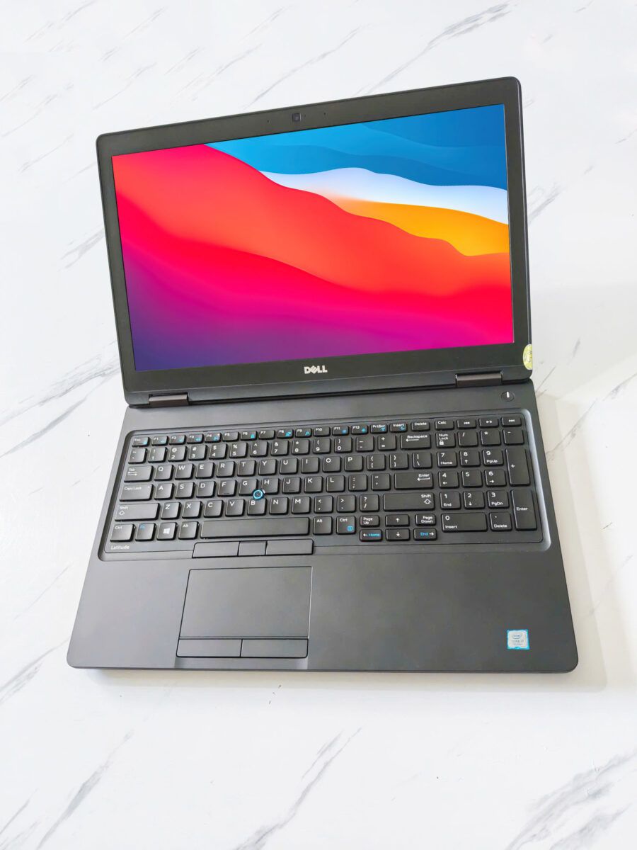 1 #1070 Laptop dell i7 vga rời chơi game nhẹ