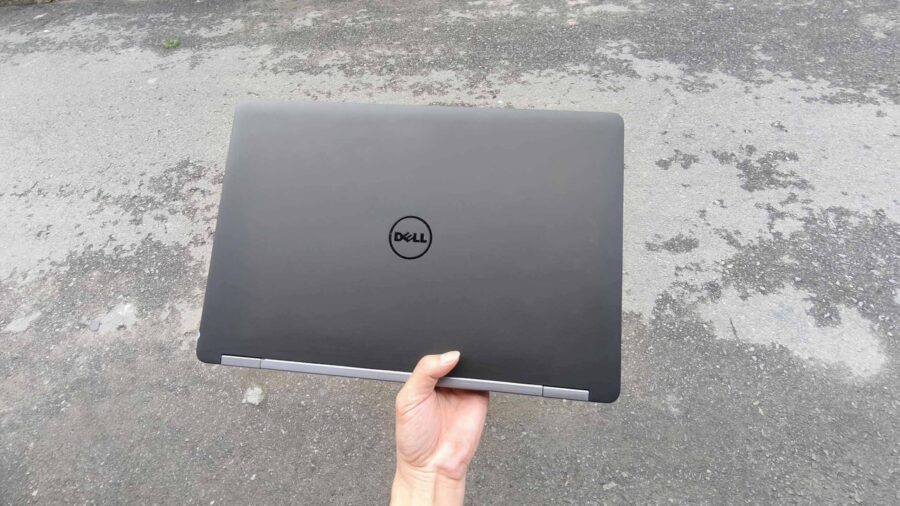 2 #1125 Laptop dell i5 chip HQ mạnh Vga rời
