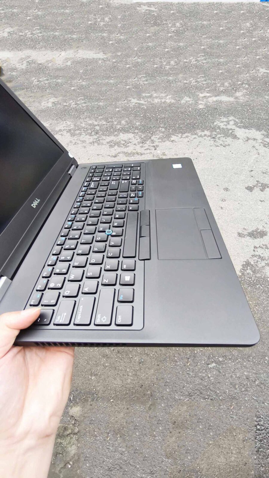 3 #1125 Laptop dell i5 chip HQ mạnh Vga rời