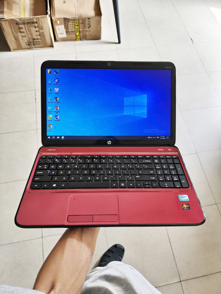 1 #1161 Laptop hp i5 đỏ phong thủy