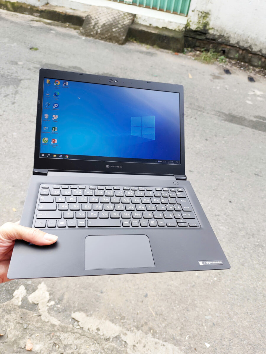 1 #1172 Laptop Dynabook i5 thế hệ 10 đẹp keng