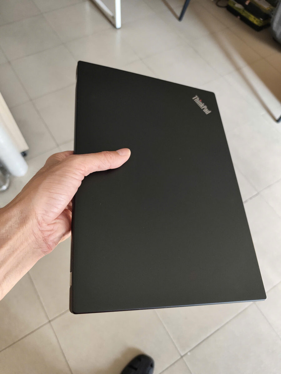 #1167 Laptop lenovo xách tay nhật bản về