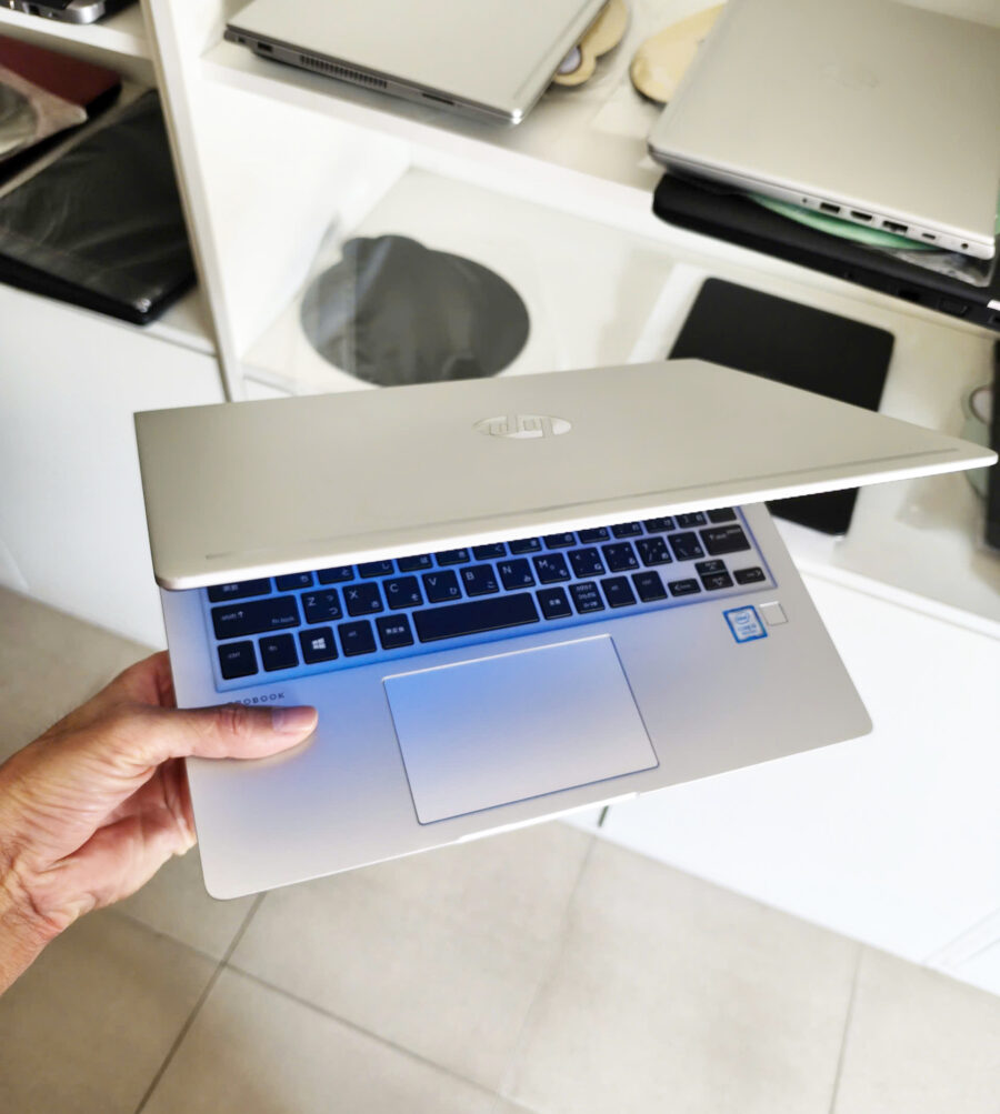 2 #1170 Laptop hp i5 trắng đẹp ngọc trinh
