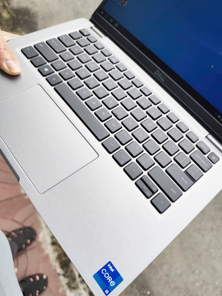 3 #1159 Laptop dell i5 thế hệ 11 ram 16 gb